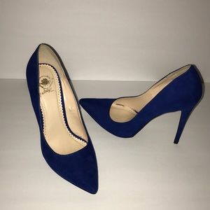 Navy blue suede like pumps